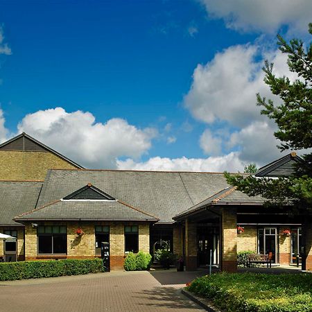 Delta Hotels By Marriott Cheshunt Броксборн Экстерьер фото