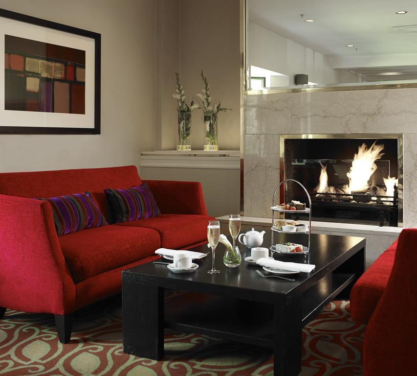 Delta Hotels By Marriott Cheshunt Броксборн Экстерьер фото